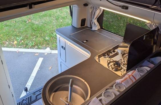 2023 Ford Transit Custom Nugget kitchen